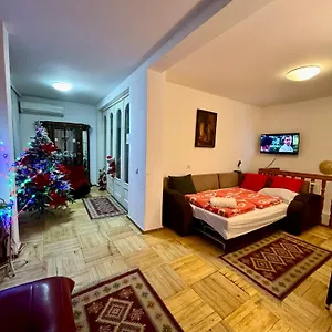 Lika's Hause Апартаменты Тбилиси